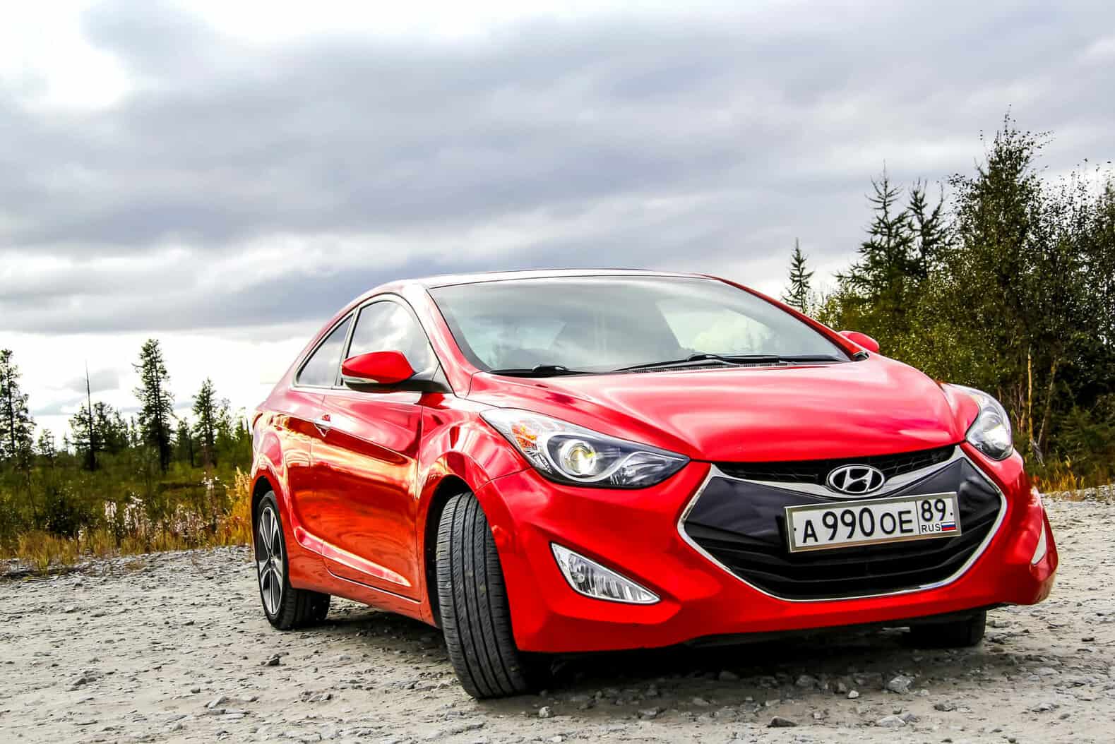 Worst Hyundai Elantra Years To Avoid (5 Key Problems)