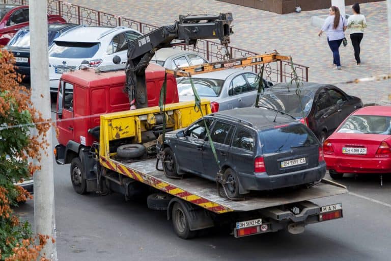 6 Different Types of Tow Trucks